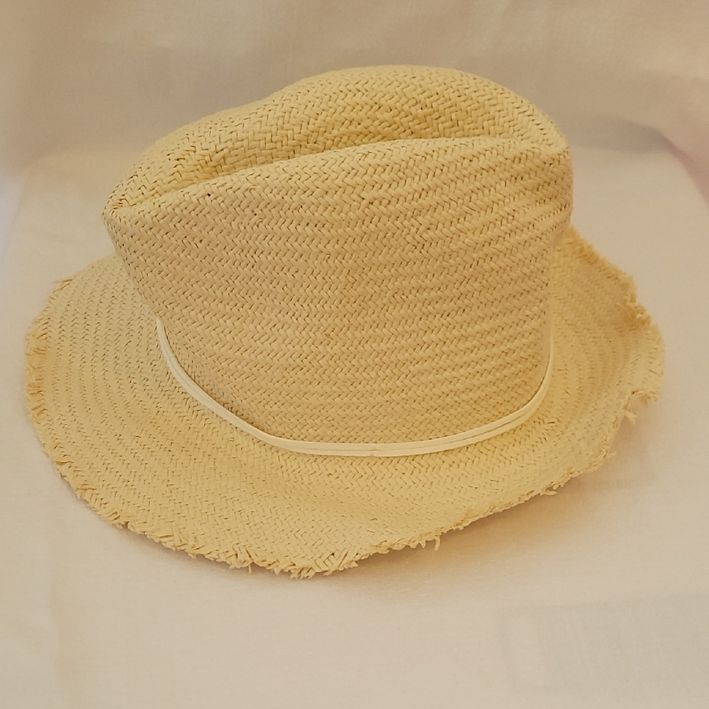 Stylish Cream Straw Hat - Picture 3 of 6